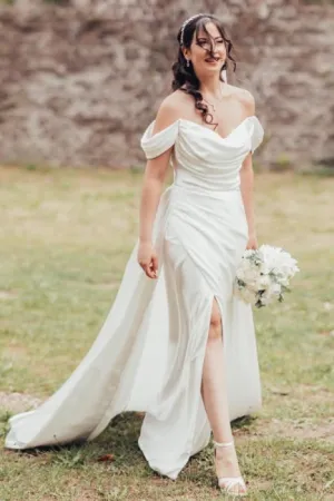 A-Line Elegant V-Neck Off-The Shoulder Split Front Strapless Wedding Dresses with Ruffles
