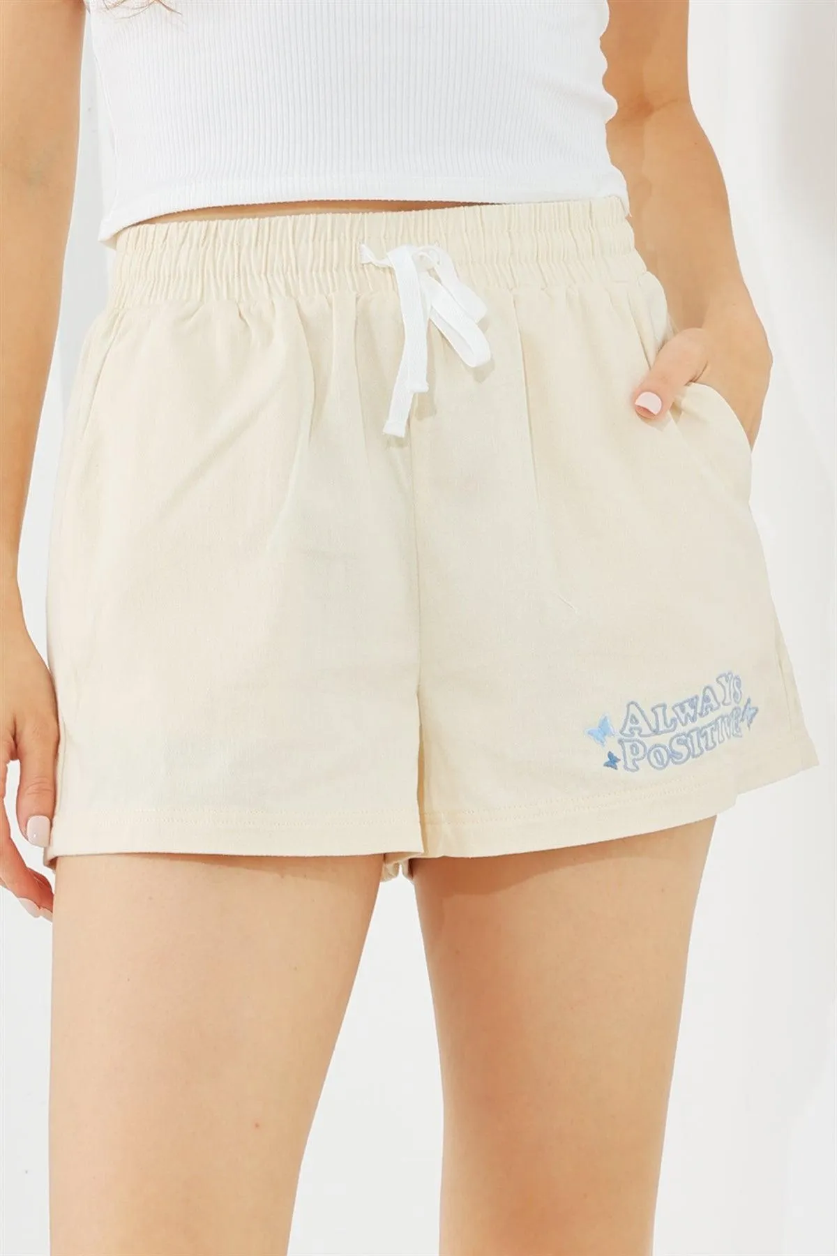 Cream "Always Positive" Three Pockets High Waist Shorts