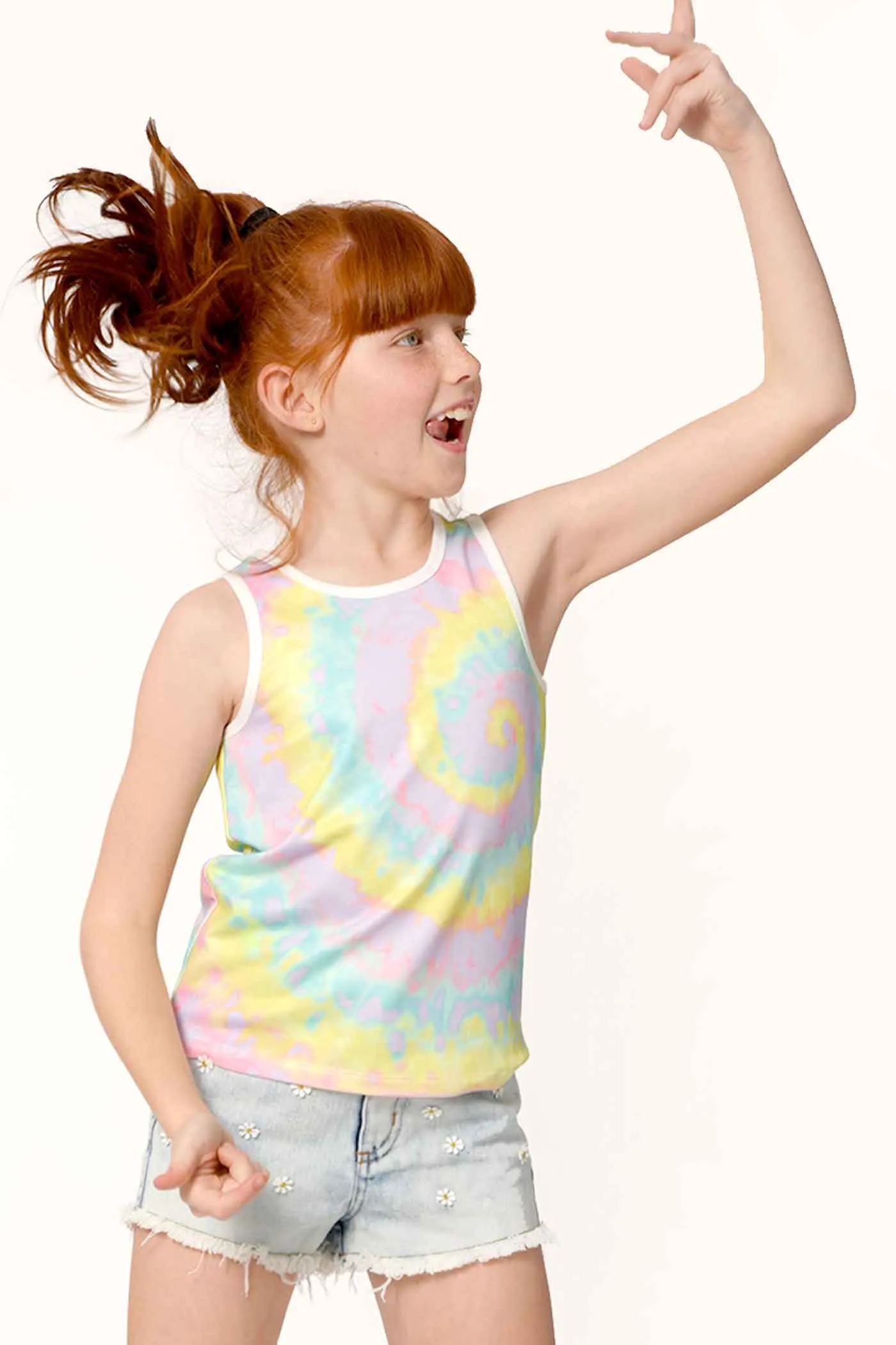 Girls Washed Daisy Denim Shorts