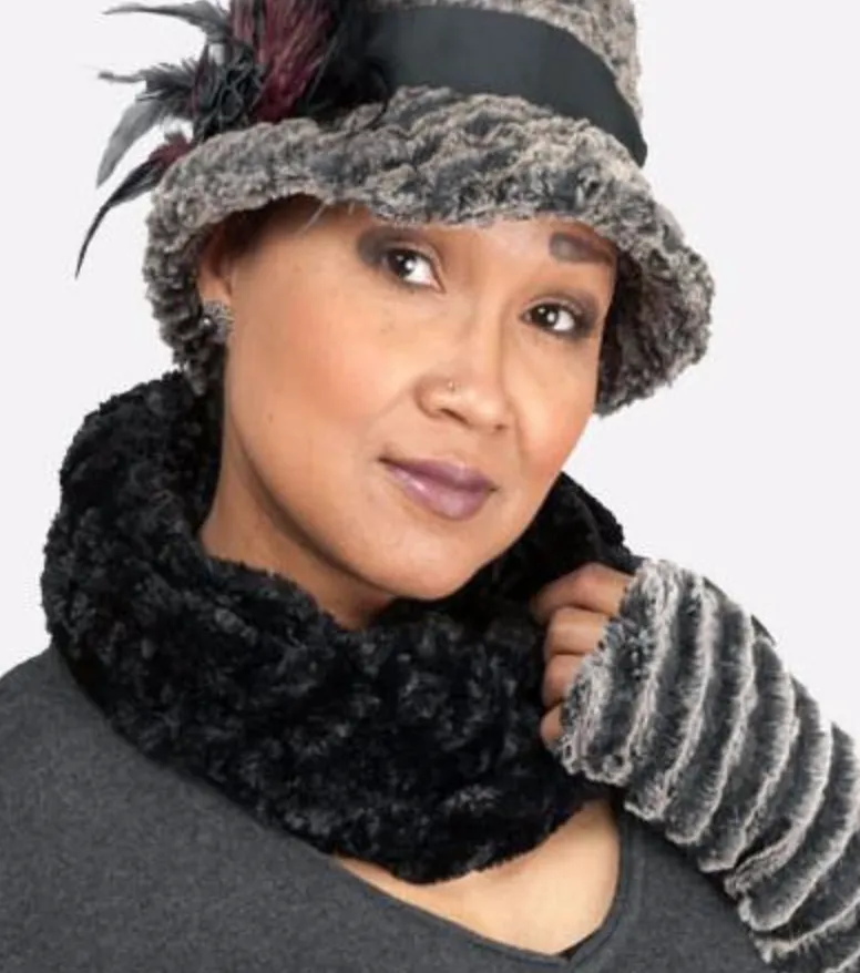 Pandemonium faux fur neck-warmer scarf (12 colors)