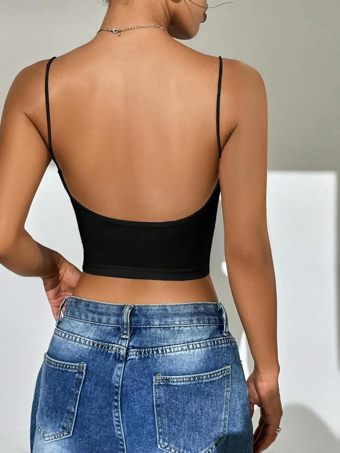 SweatyRocks Women's Basic Spaghetti Strap Scoop Neck Backless Slim Fit Camisole Crop Top